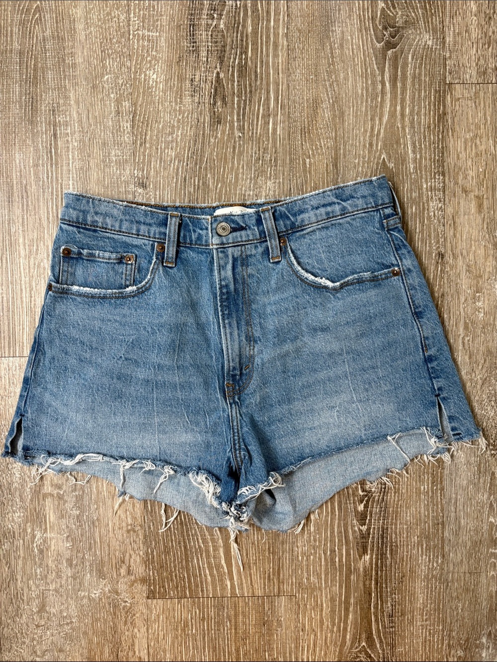 Abercrombie & Fitch Curve Love The Mom Short